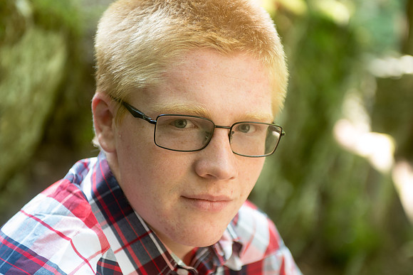 Travis_TCF8438